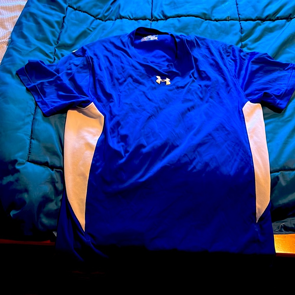 Under armour shirt